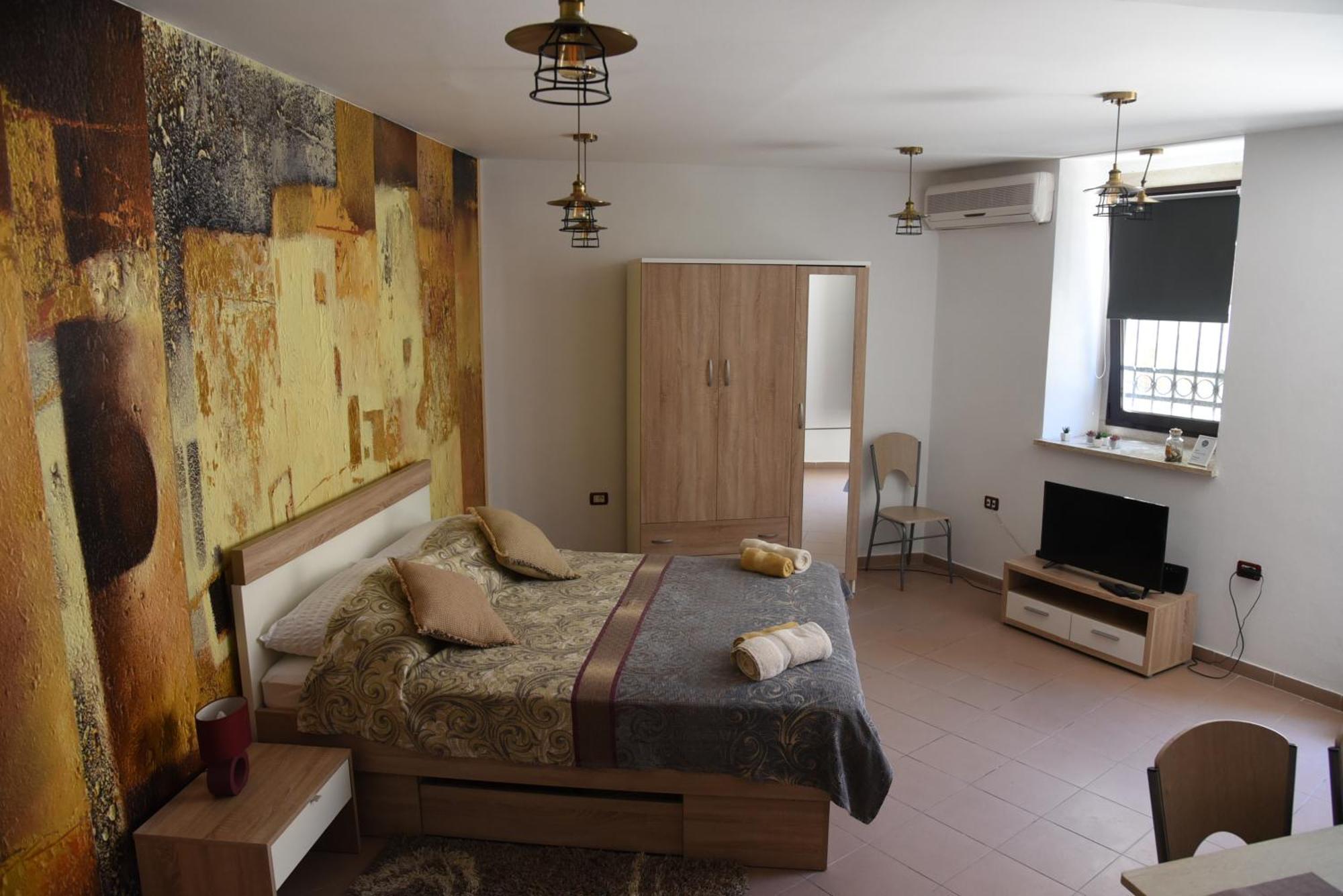 Central Apartments Circolo Ровінь Екстер'єр фото