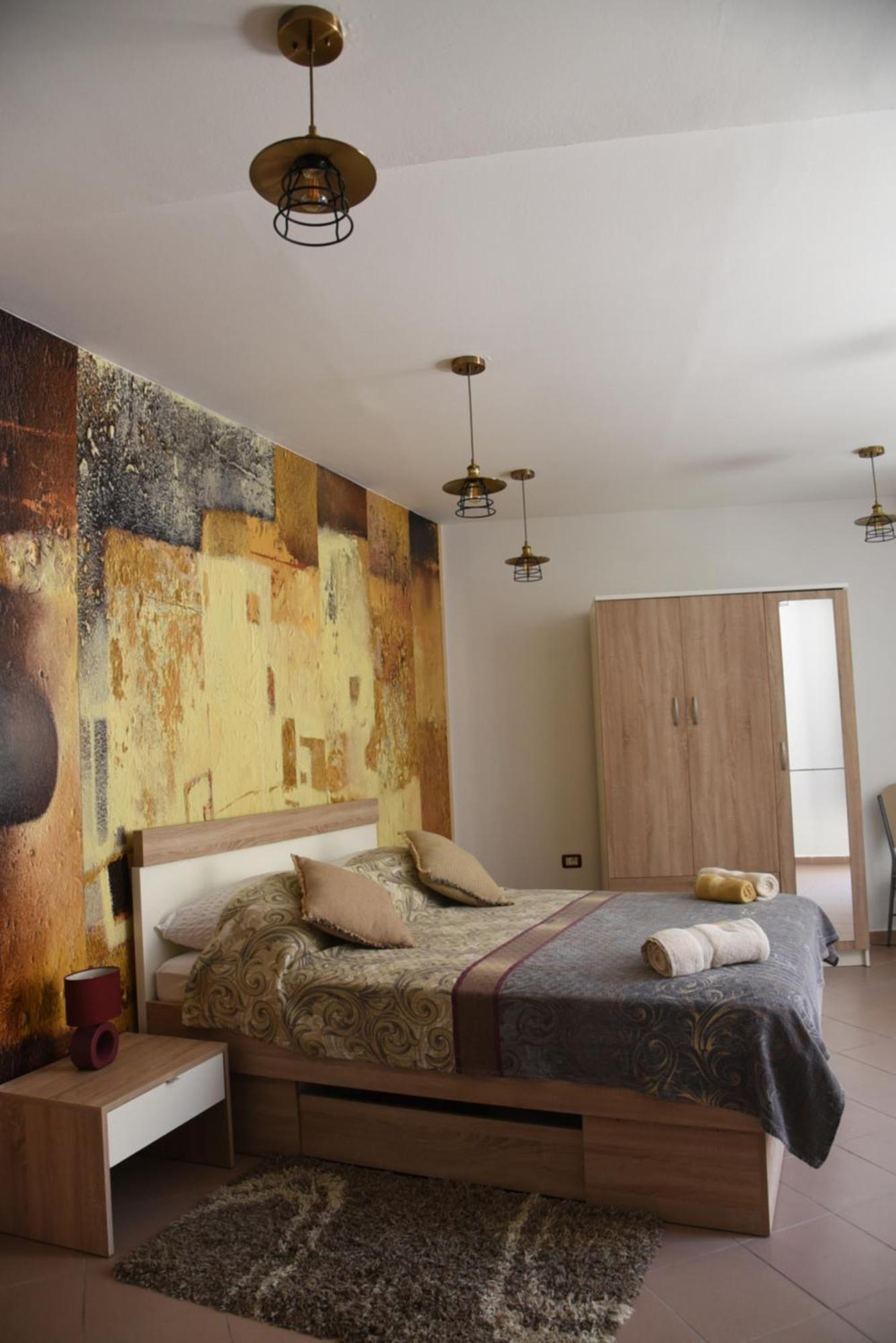 Central Apartments Circolo Ровінь Екстер'єр фото