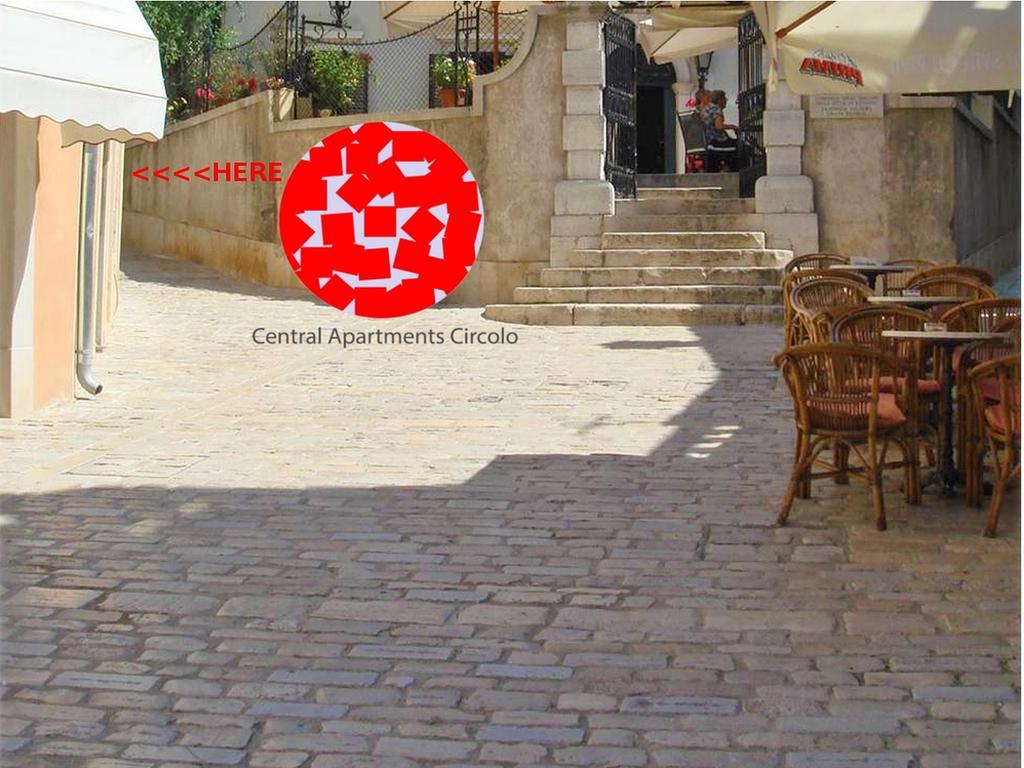 Central Apartments Circolo Ровінь Екстер'єр фото