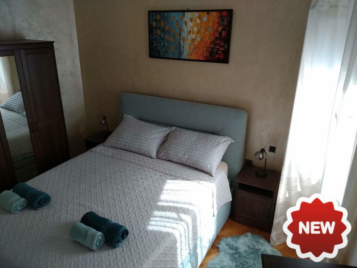 Central Apartments Circolo Ровінь Екстер'єр фото
