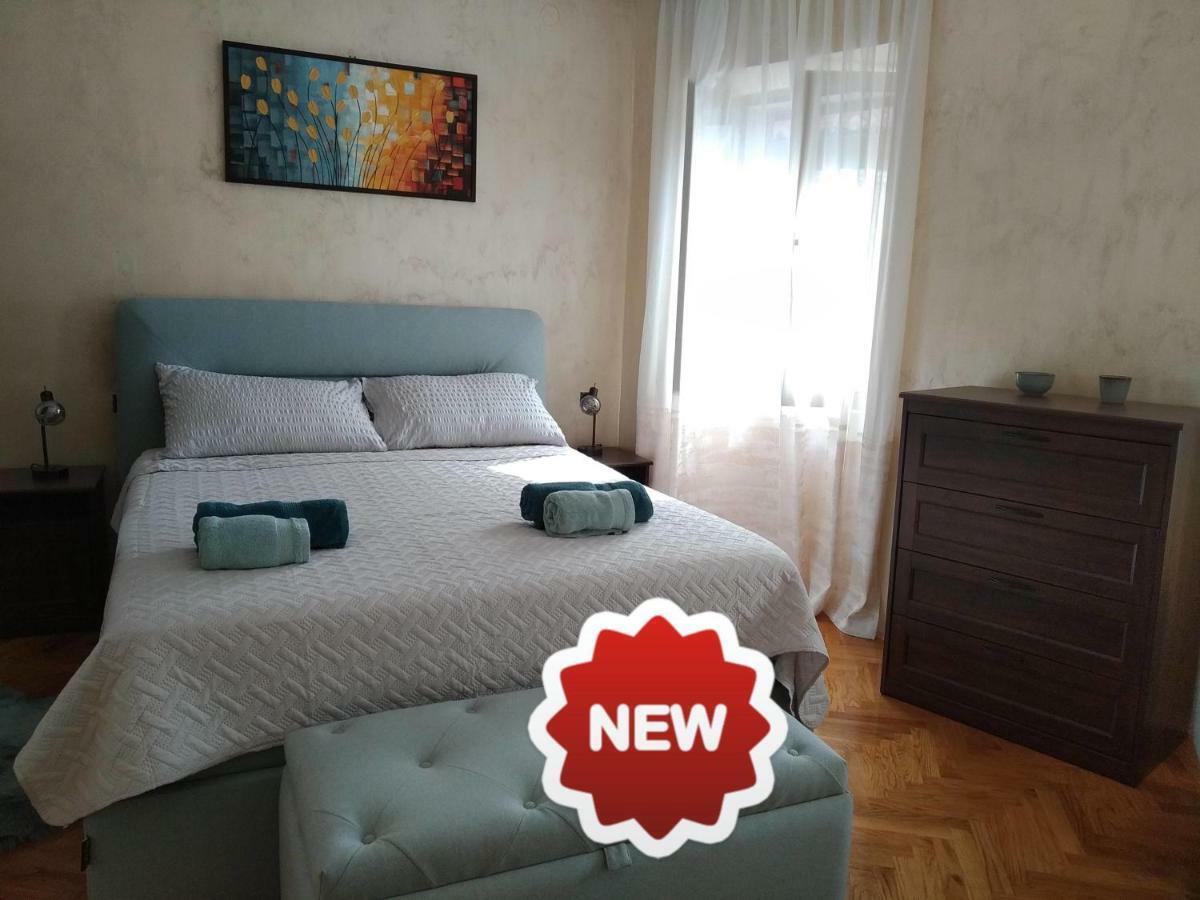 Central Apartments Circolo Ровінь Екстер'єр фото